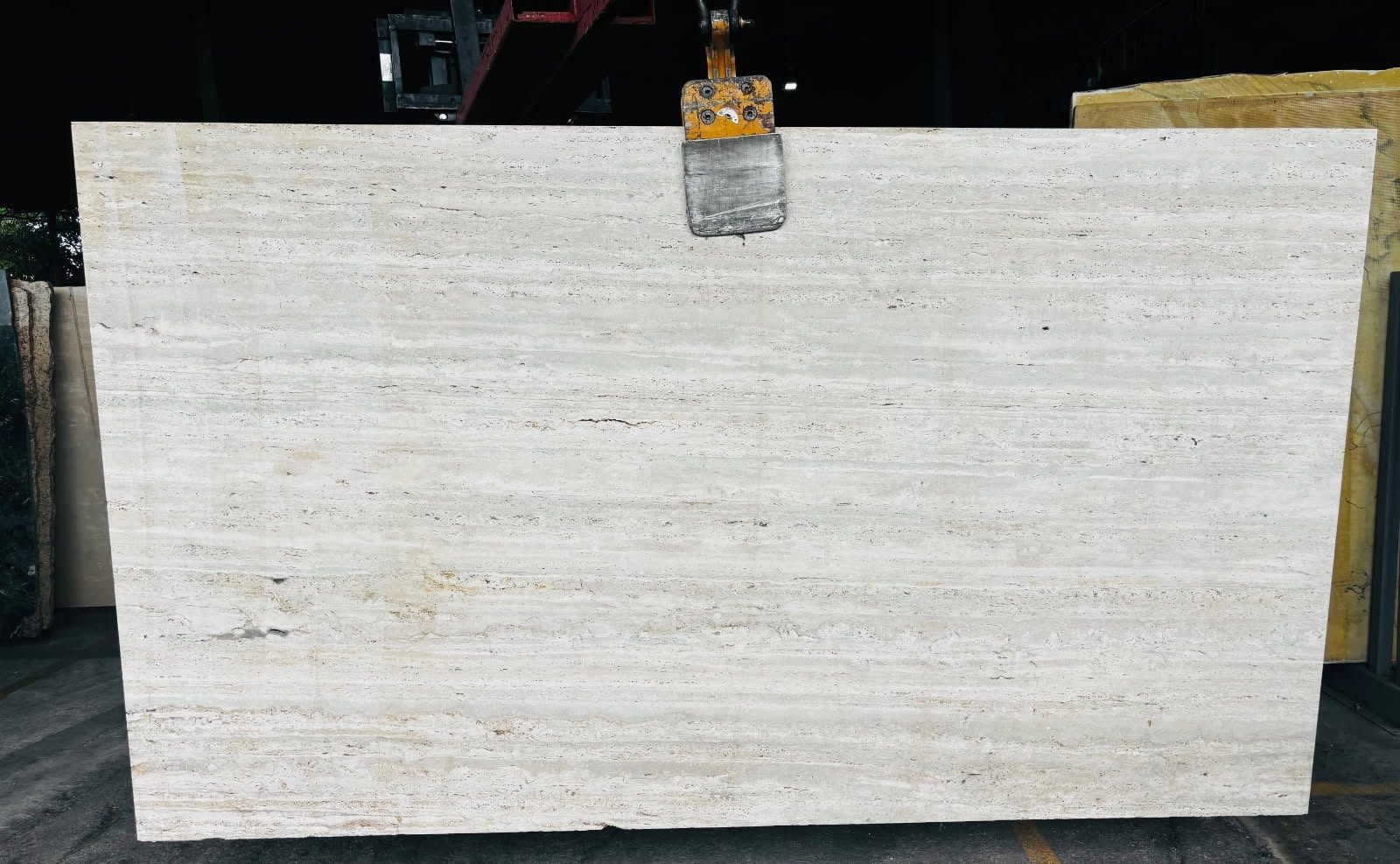 Travertino unfilled slab sample